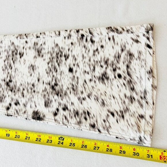 NWT Forever 21 Women's Brown & White Animal Print Flared Jeans Mid Rise Size 26 - Picture 12 of 14